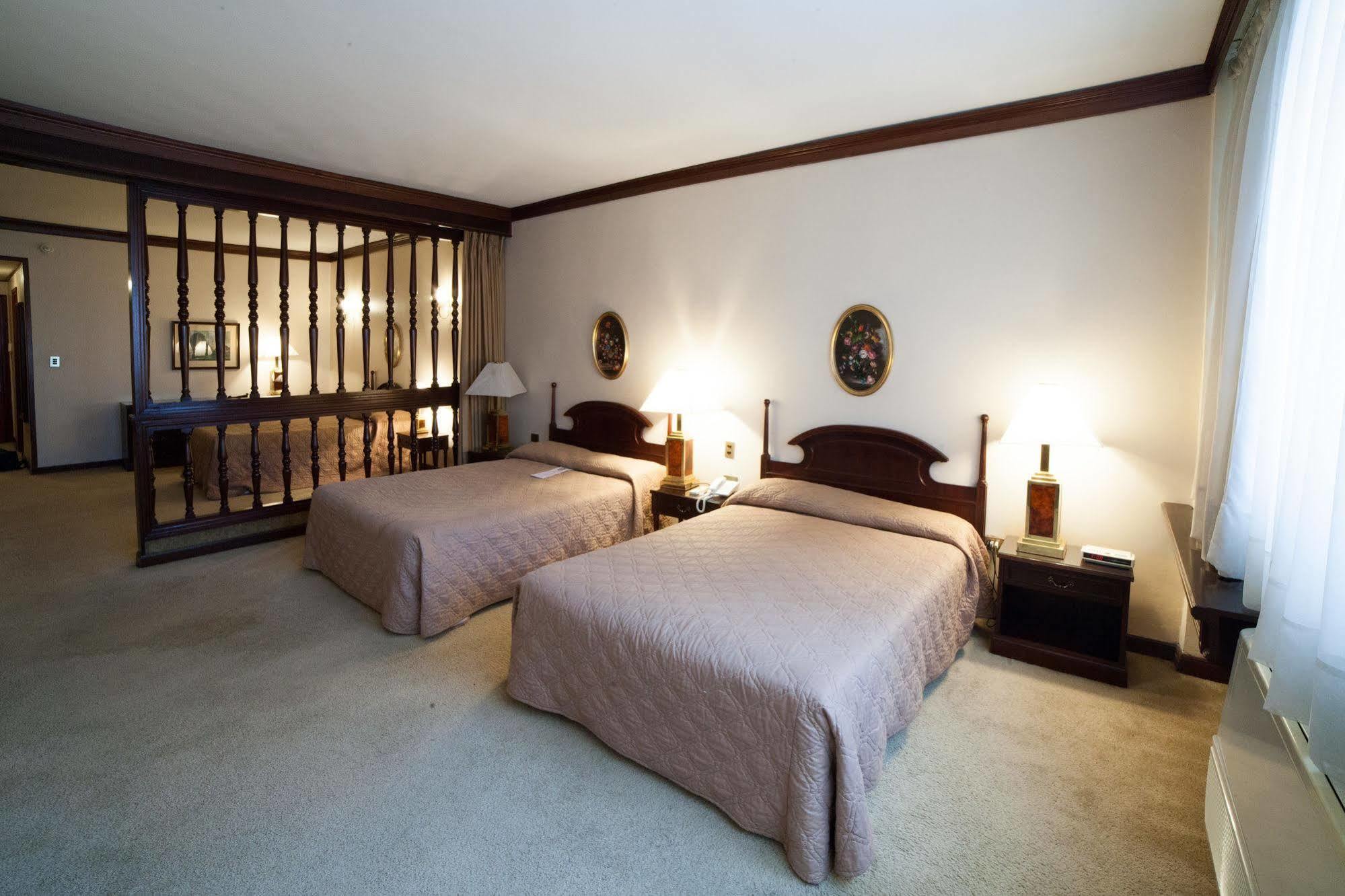 Excelsior Inn 亚松森 外观 照片