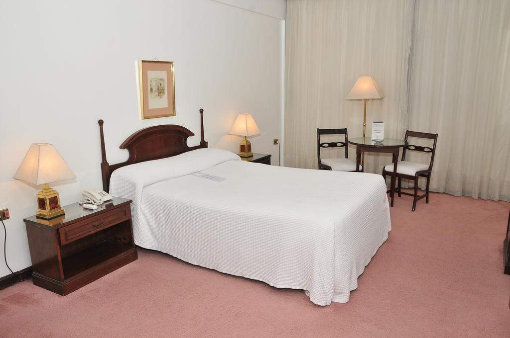 Excelsior Inn 亚松森 外观 照片